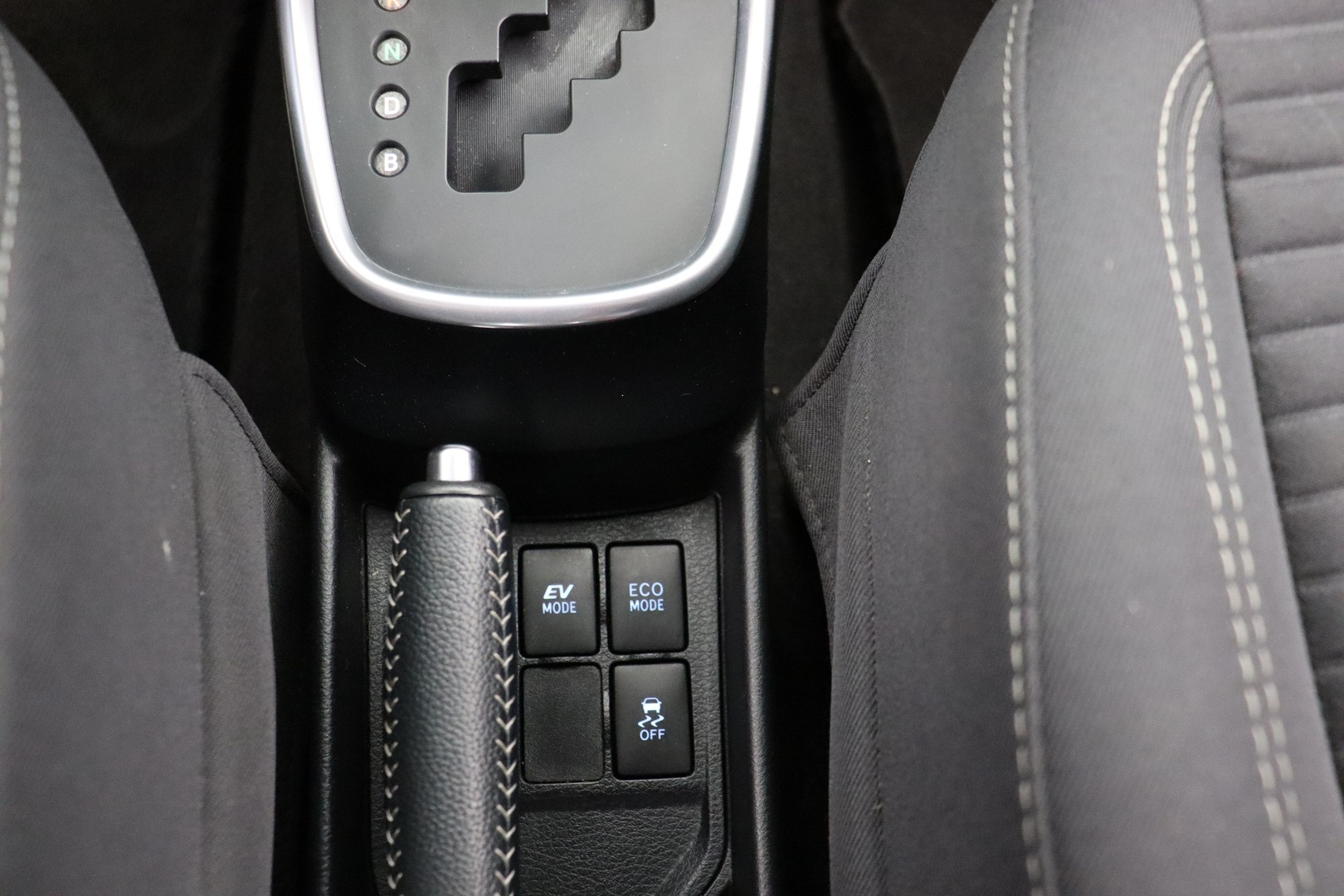 TOYOTA Yaris 2019