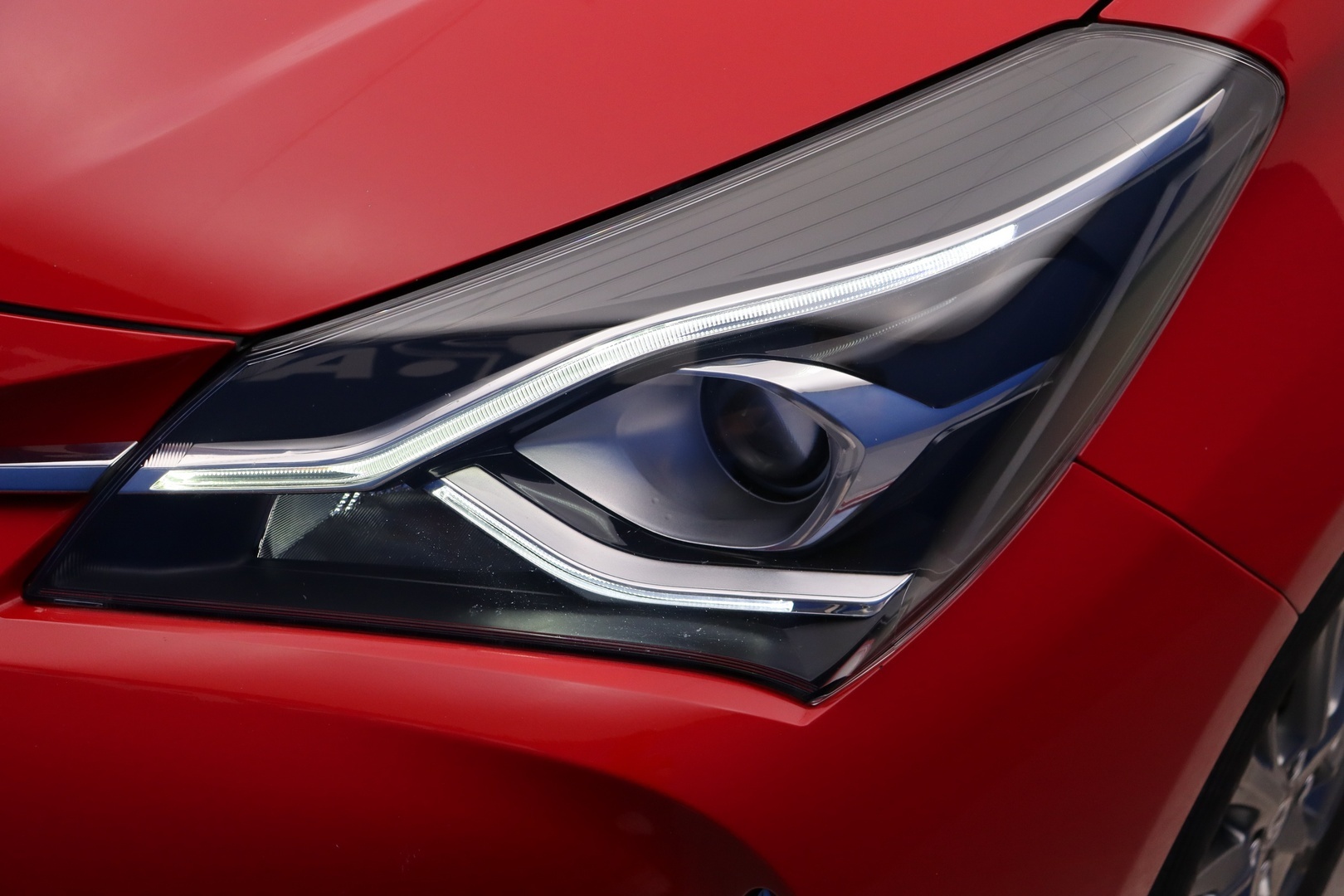 TOYOTA Yaris 2019