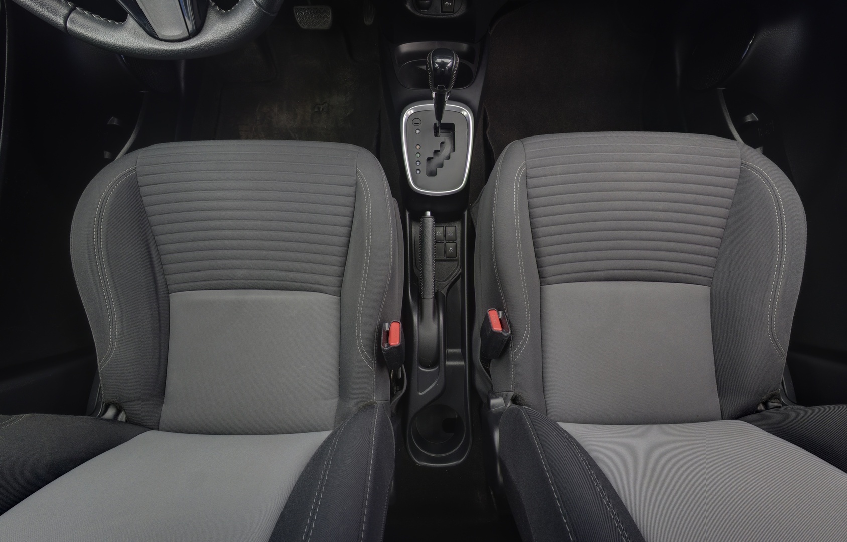 TOYOTA Yaris 2019