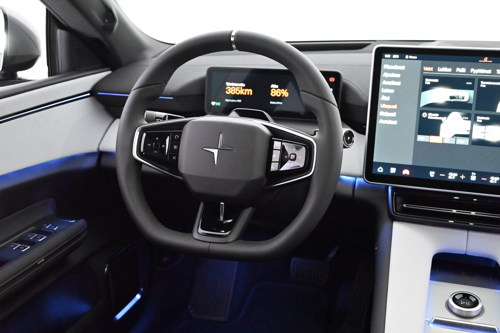 POLESTAR 4 2026