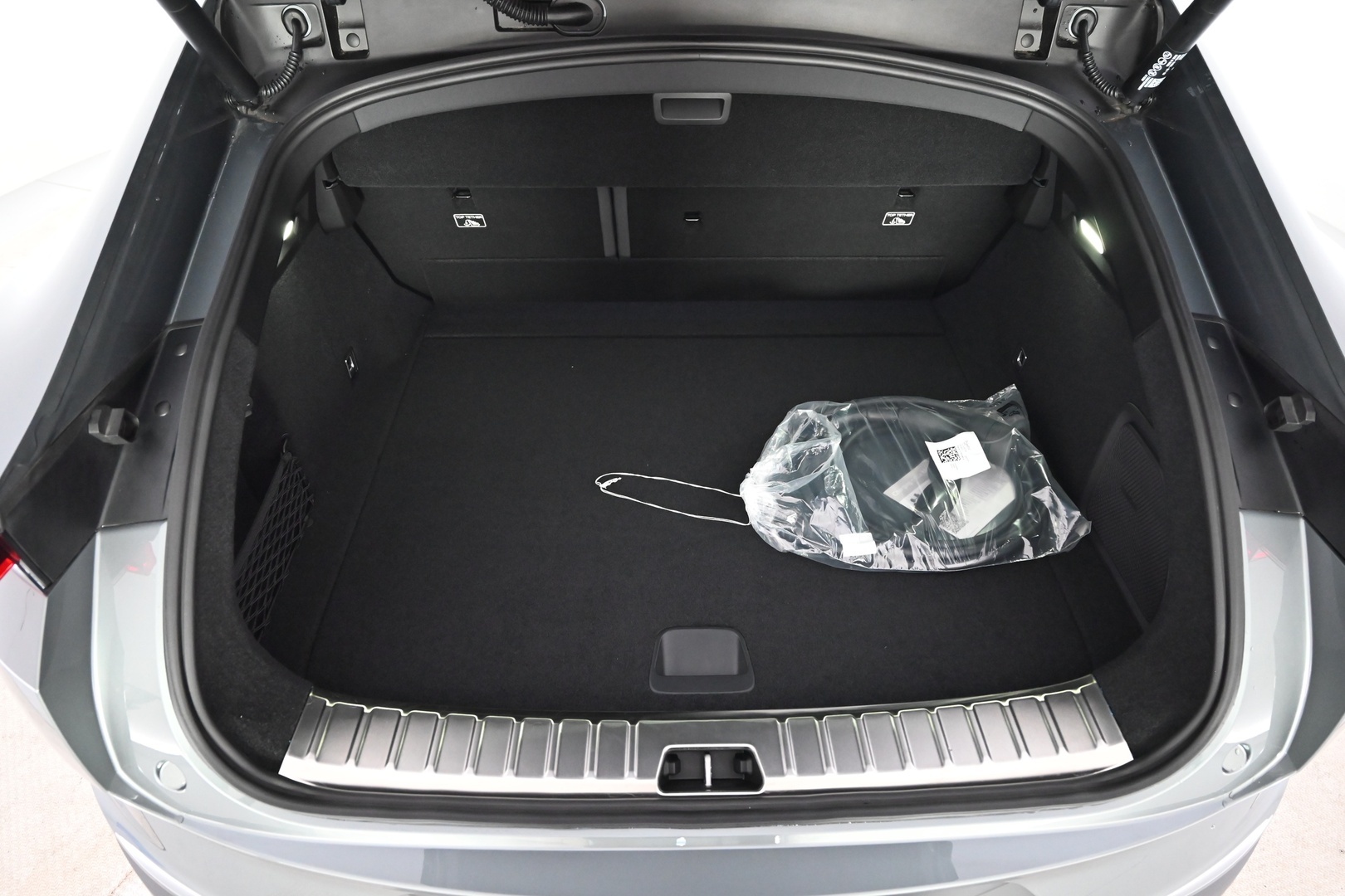 POLESTAR 4 2026