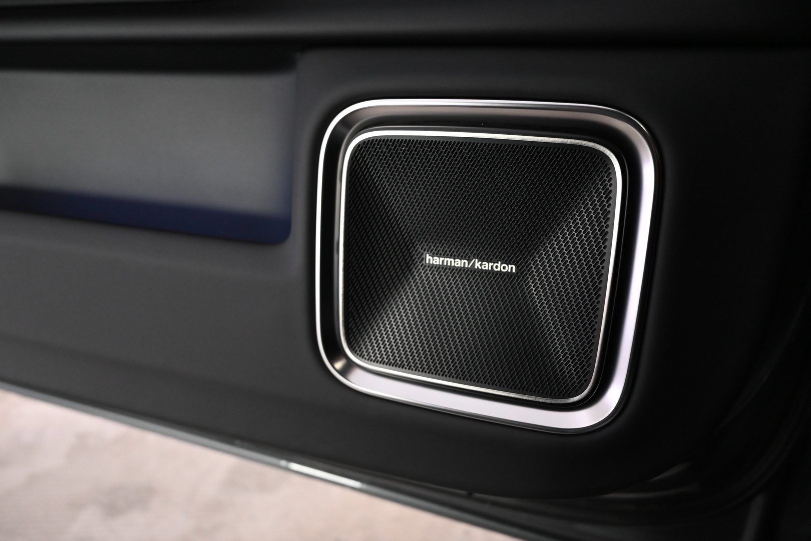 POLESTAR 4 2026
