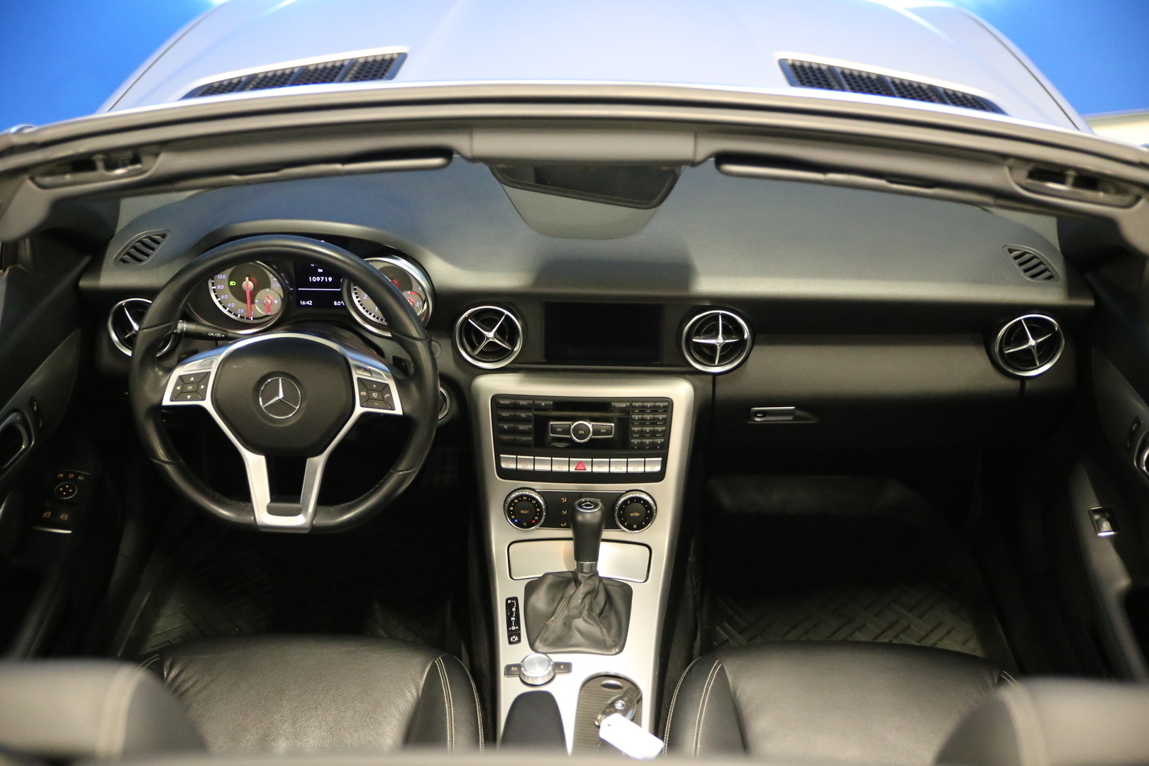 MERCEDES-BENZ SLK 2011