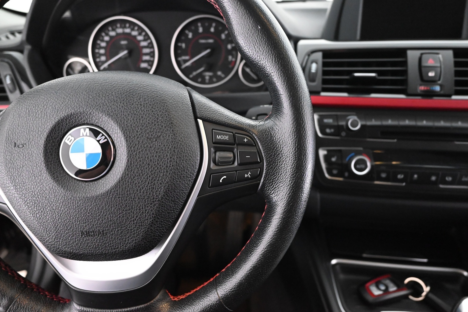BMW 320 2014