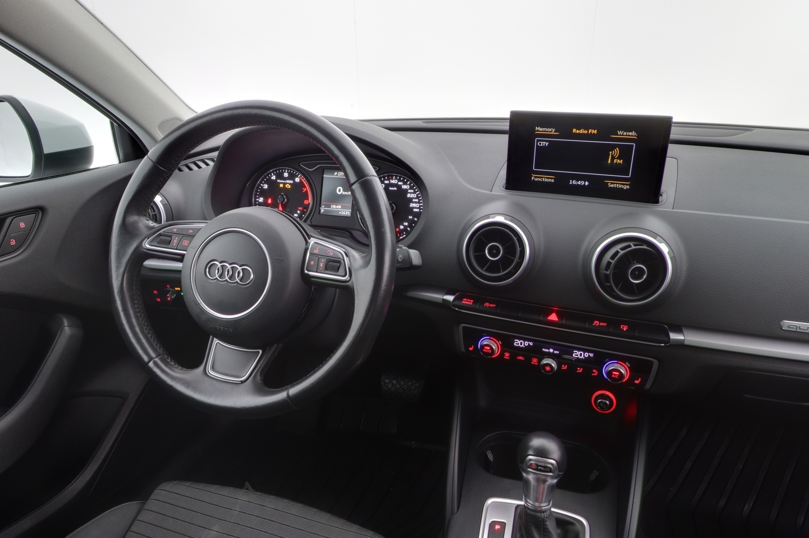 AUDI A3 2015