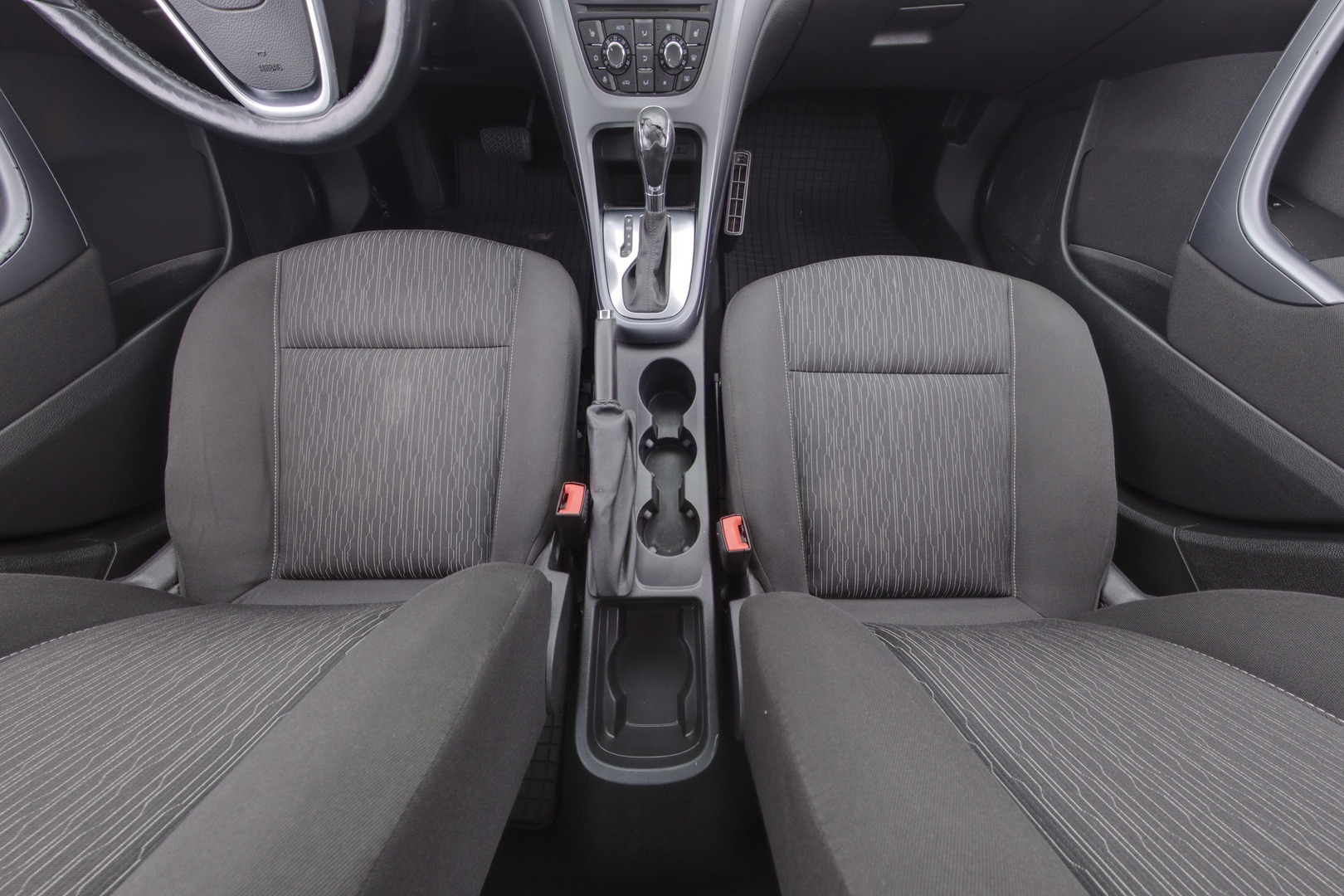 OPEL Astra 2013