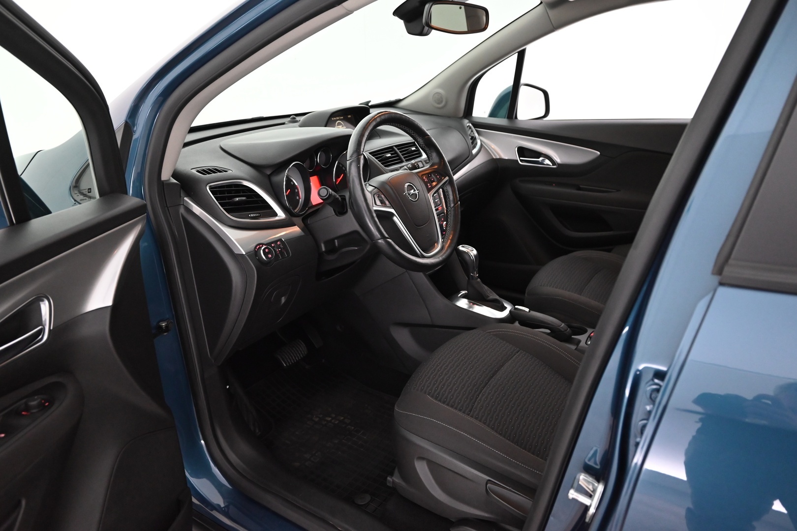 OPEL Mokka 2015