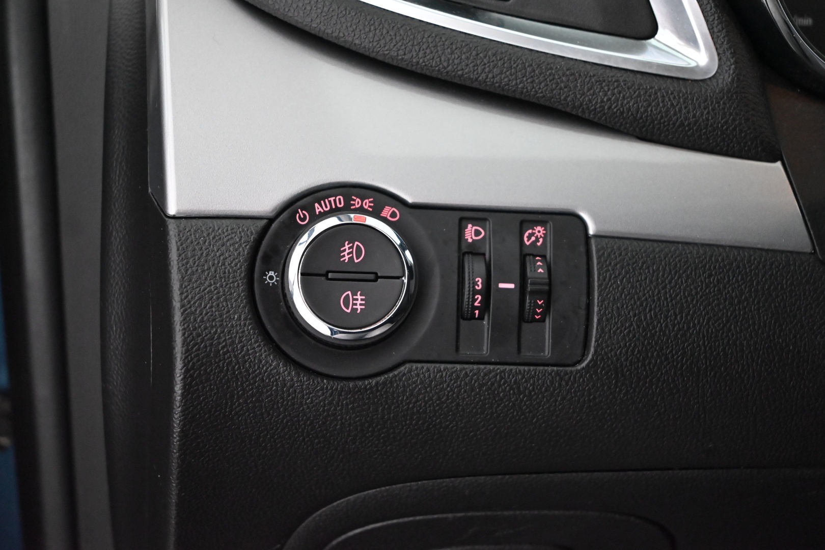 OPEL Mokka 2015
