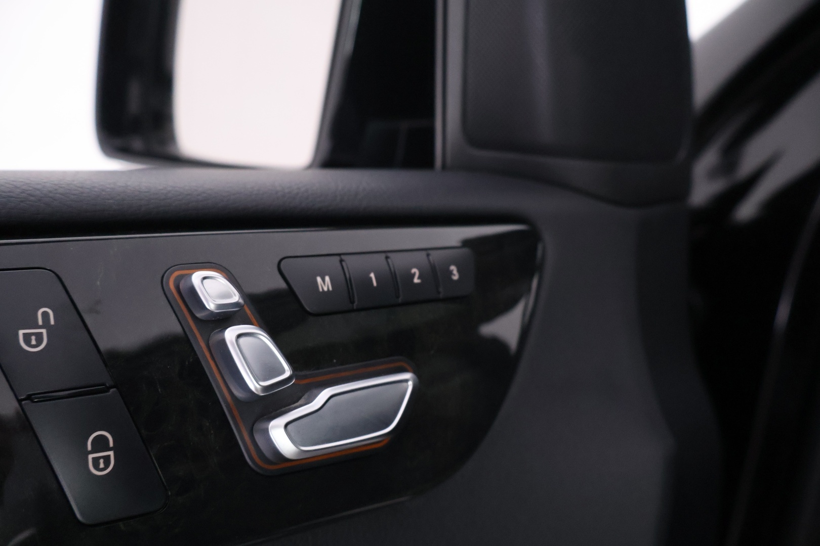 MERCEDES-BENZ GLS 2016