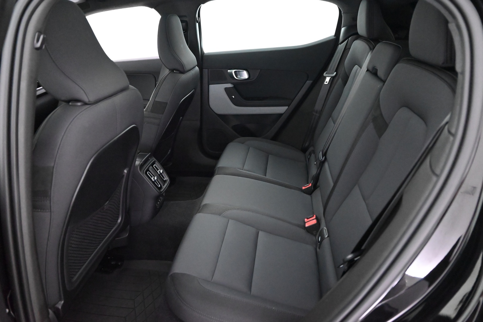 POLESTAR 2 2024