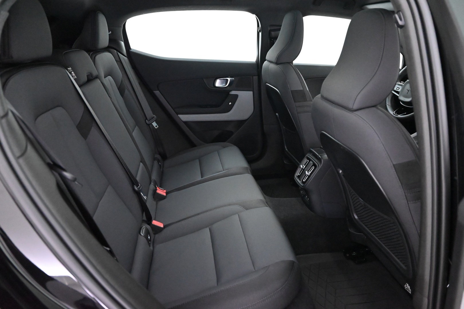 POLESTAR 2 2024