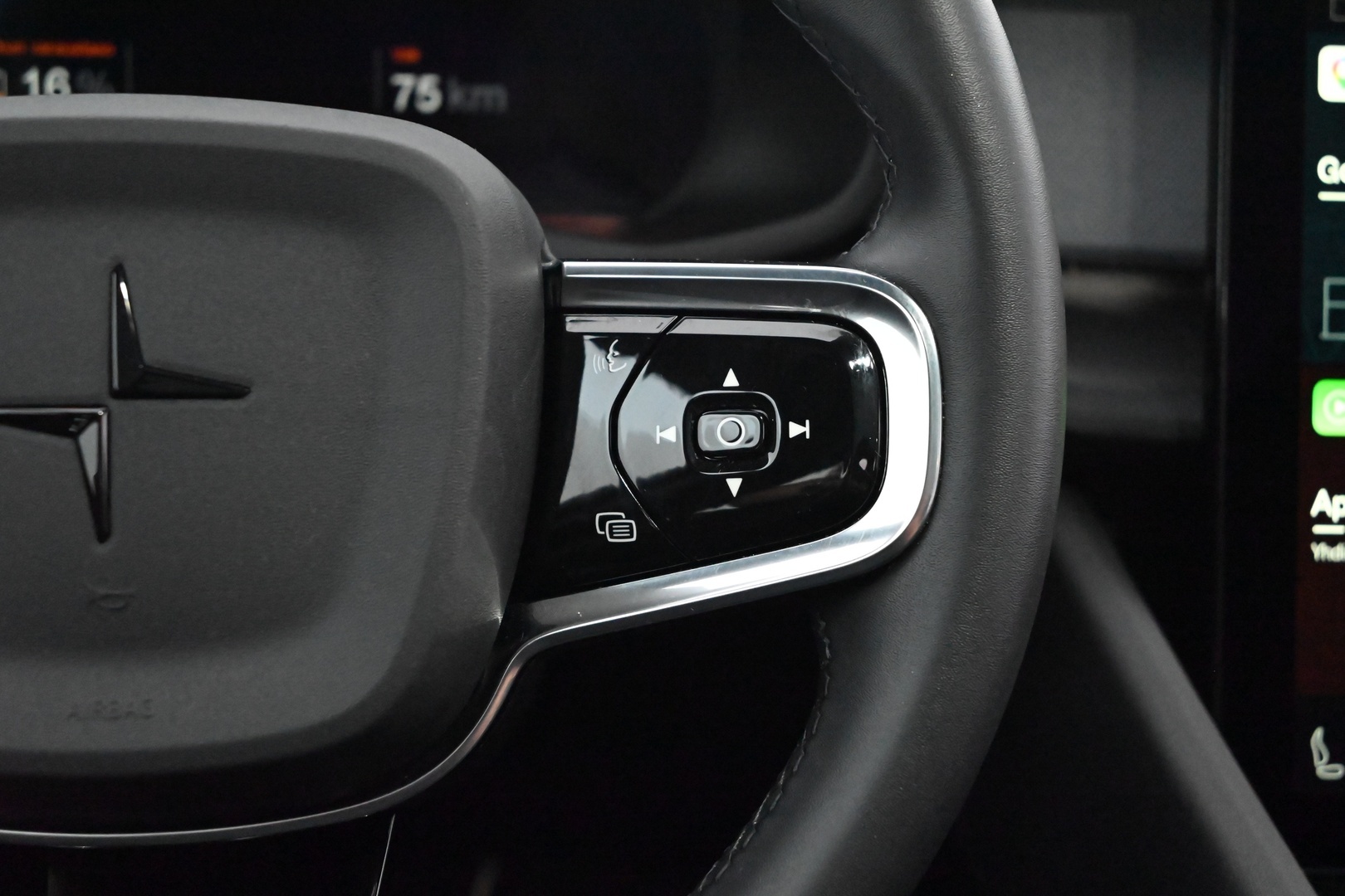POLESTAR 2 2024