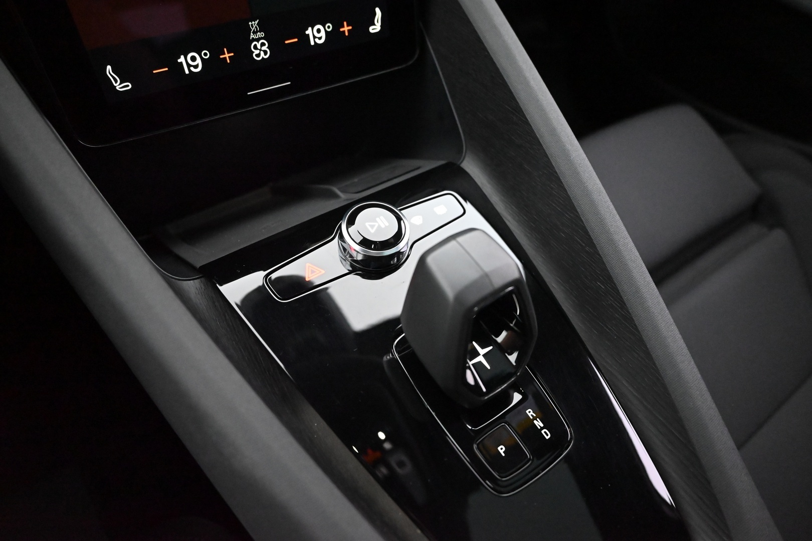 POLESTAR 2 2024