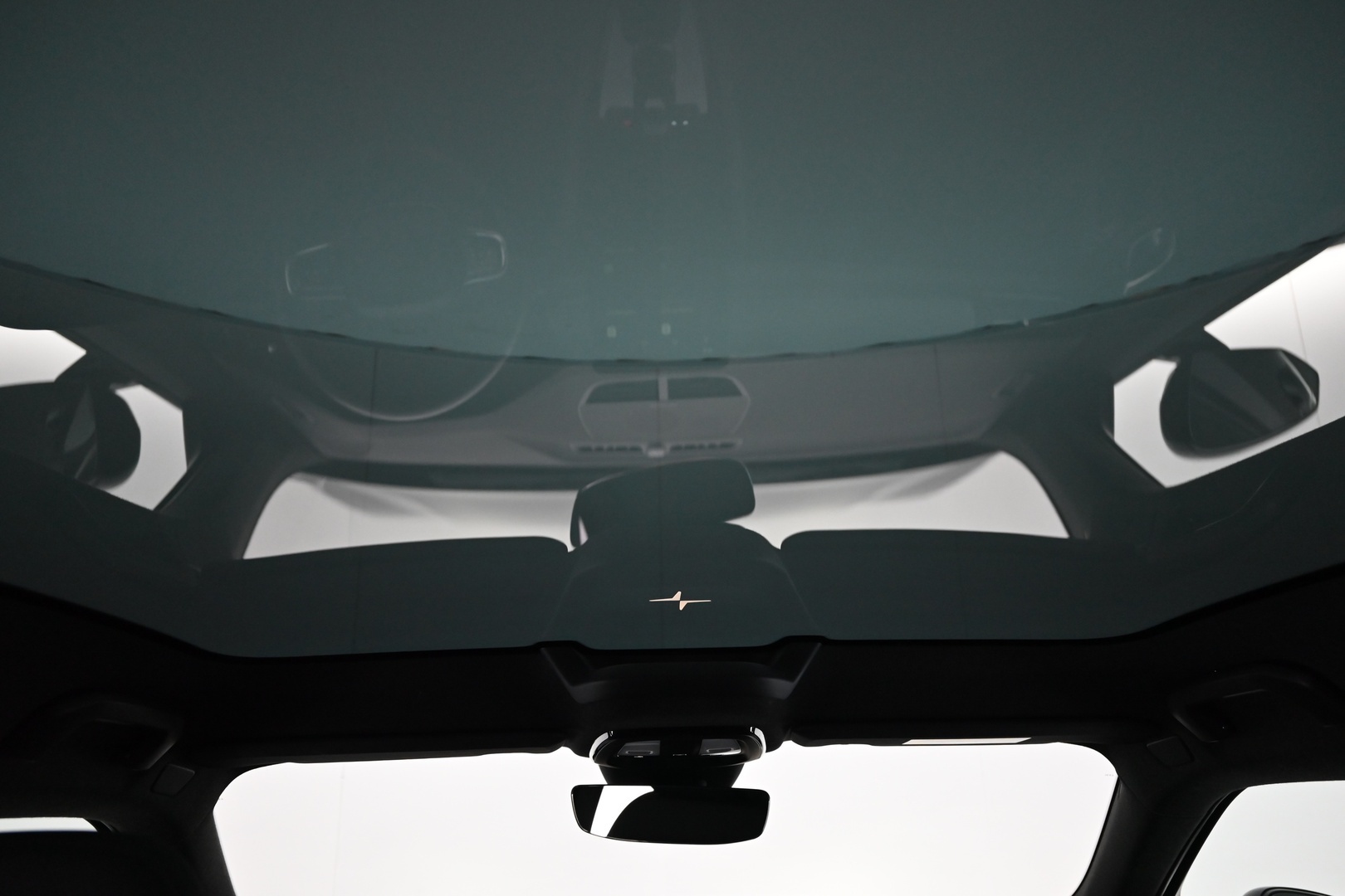 POLESTAR 2 2024