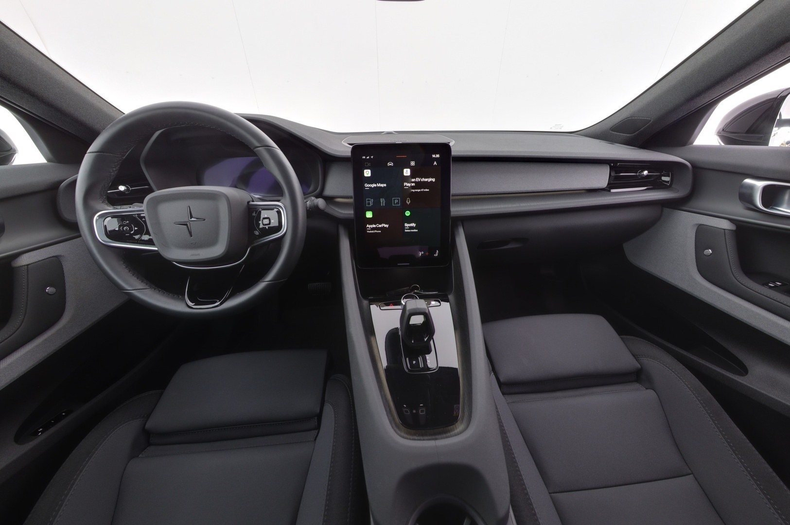 POLESTAR 2 2024