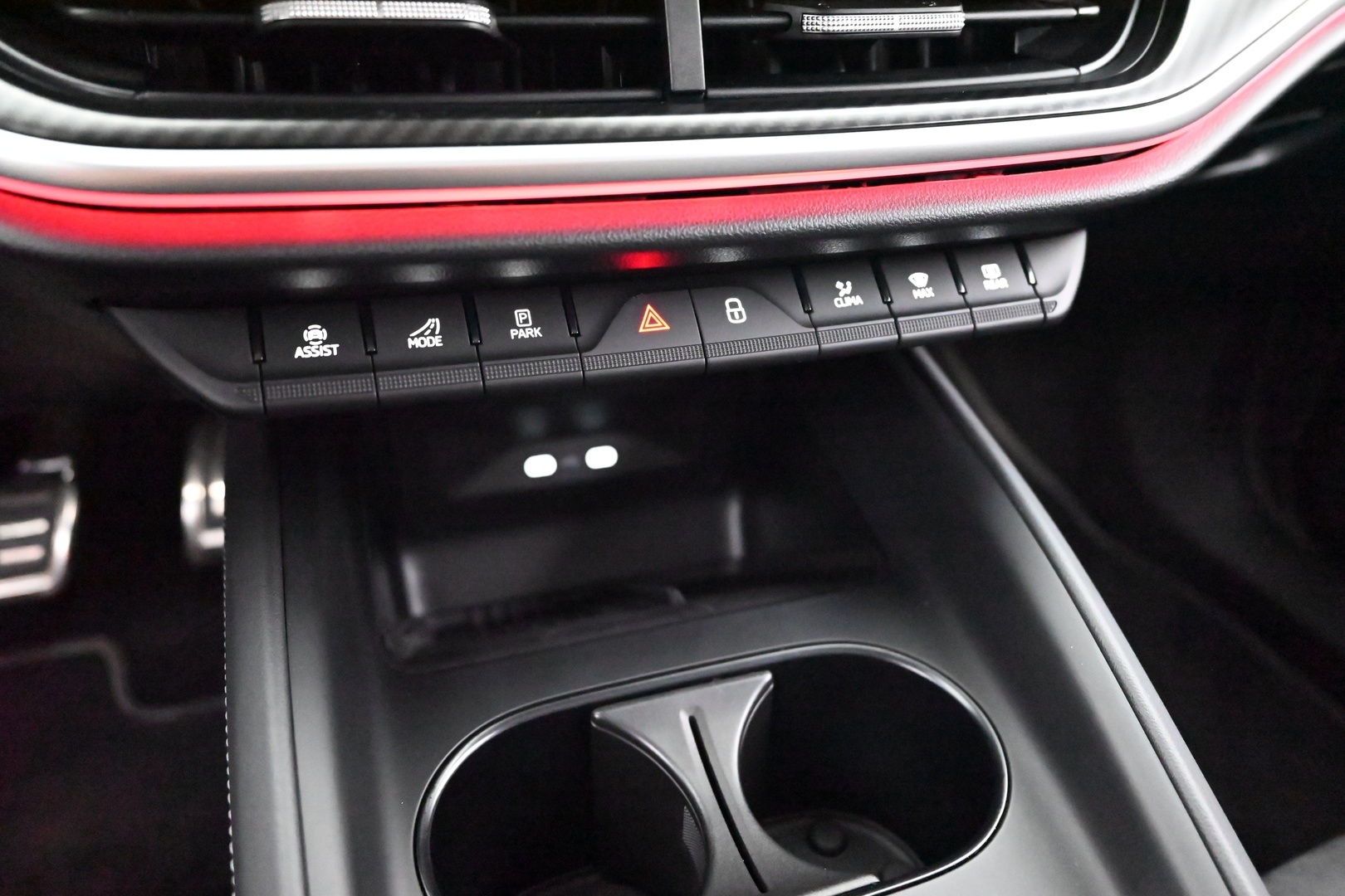 SKODA Enyaq 2025