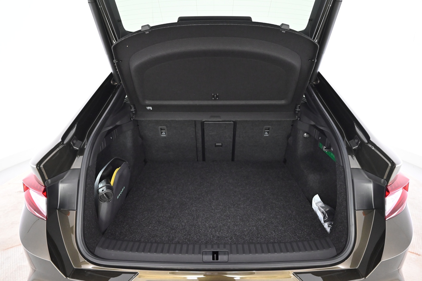 SKODA Enyaq 2025