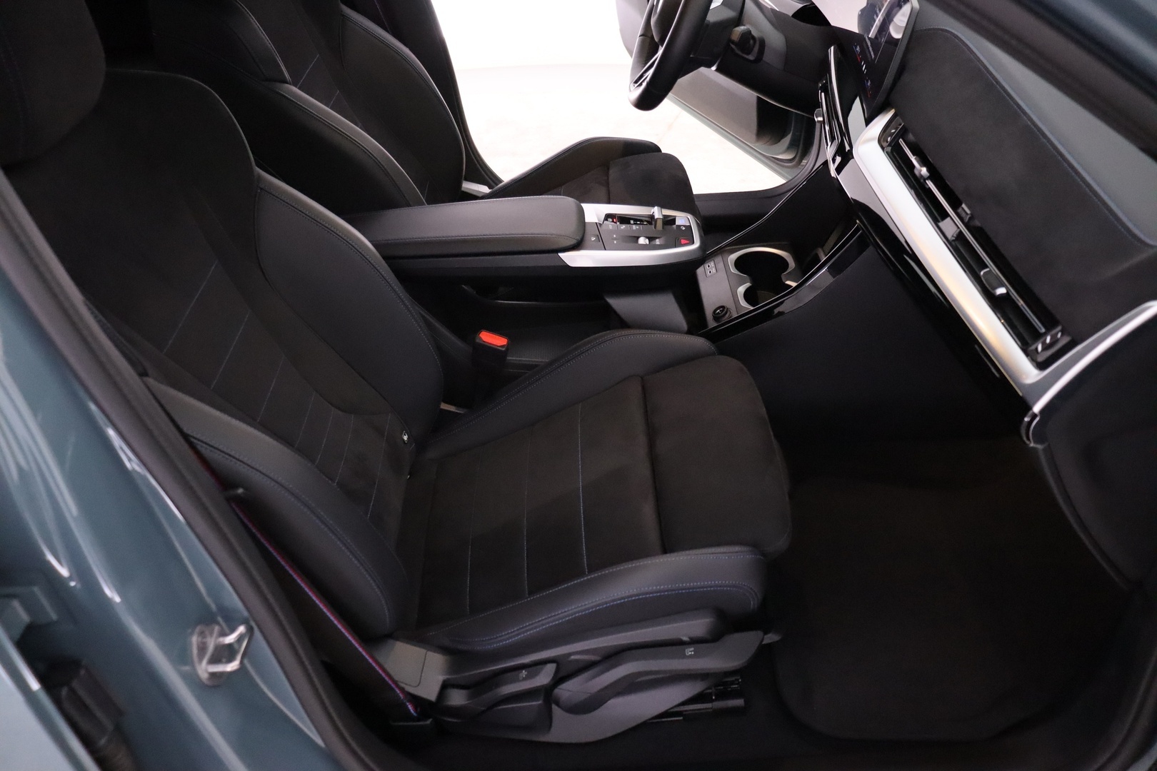 BMW iX2 2024