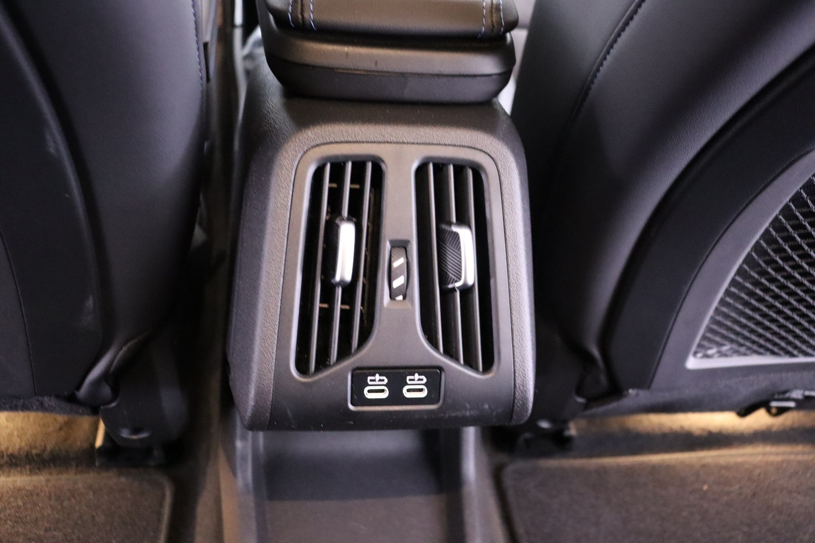 BMW iX2 2024