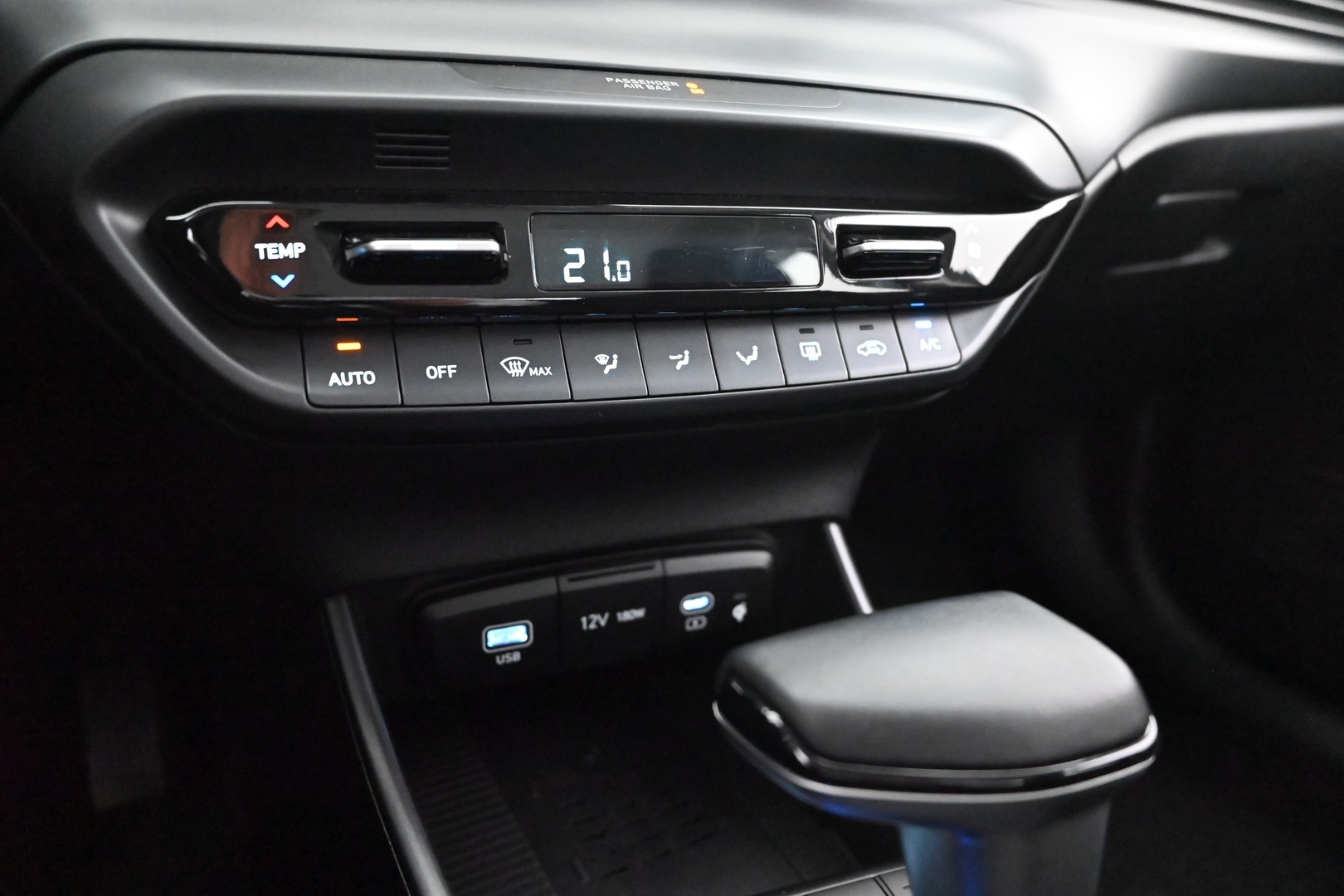 HYUNDAI i20 Hatchback 2024