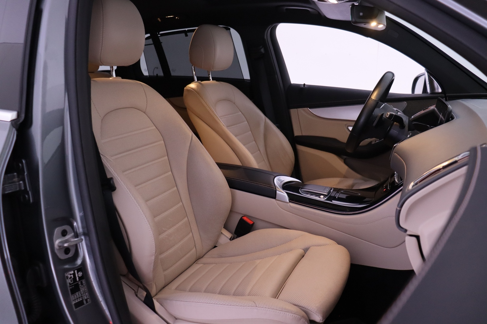 MERCEDES-BENZ EQC 2021