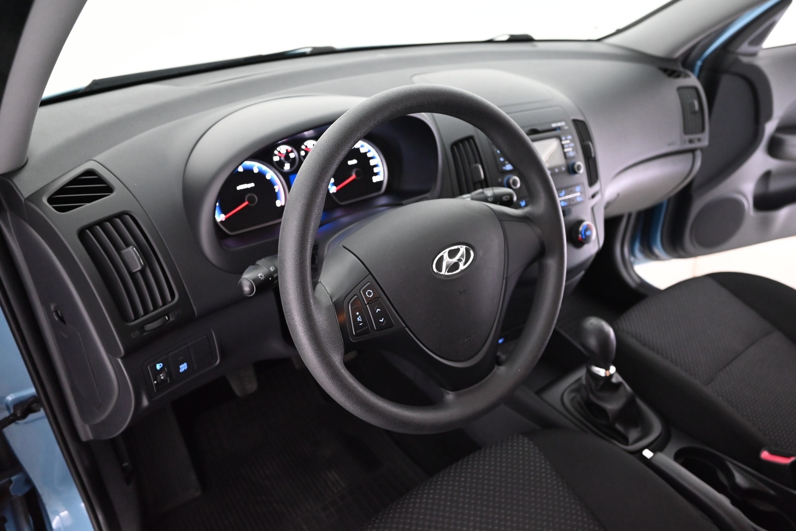 HYUNDAI i30 2011