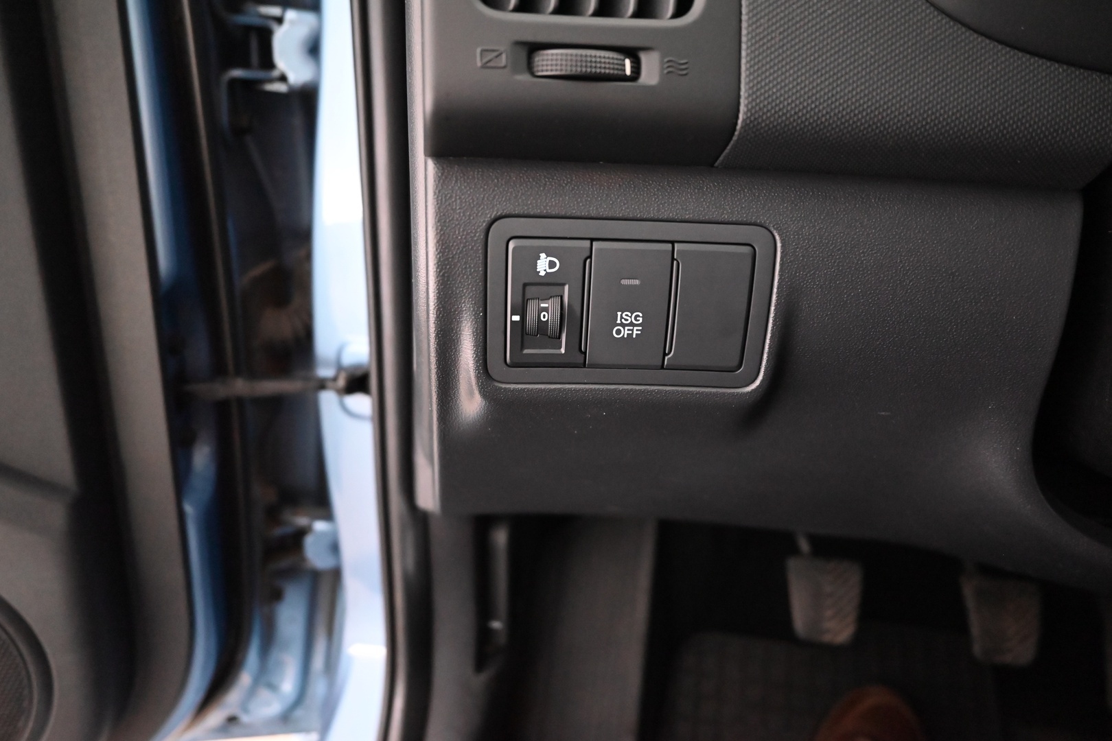 HYUNDAI i30 2011