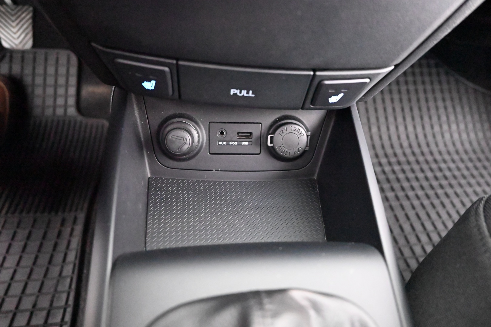 HYUNDAI i30 2011