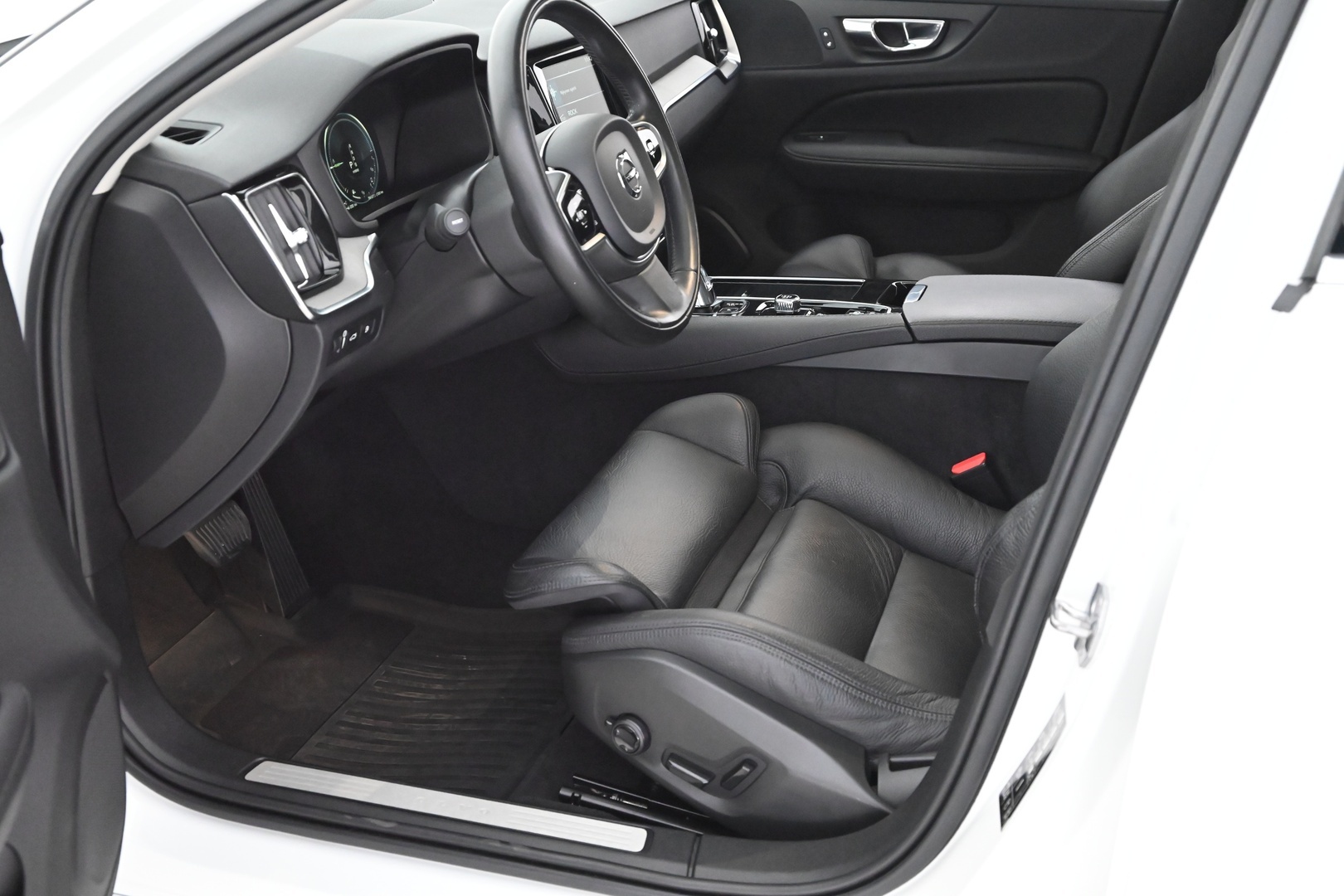 VOLVO V60 2019