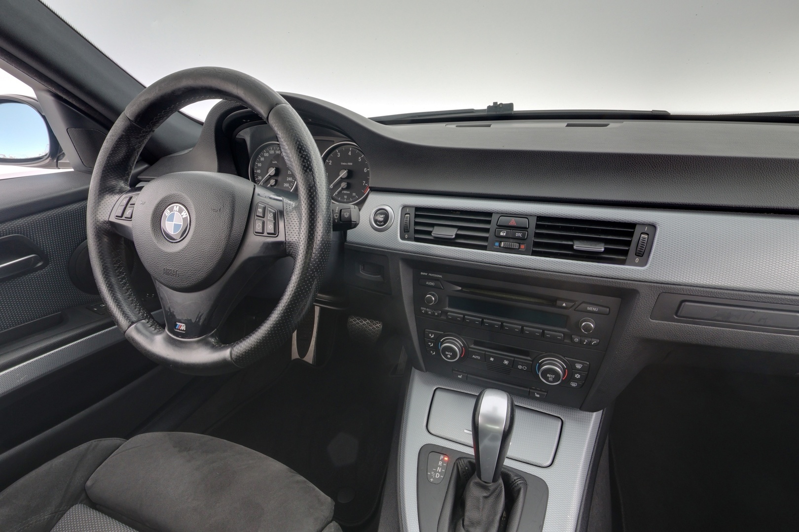 BMW 325 2008