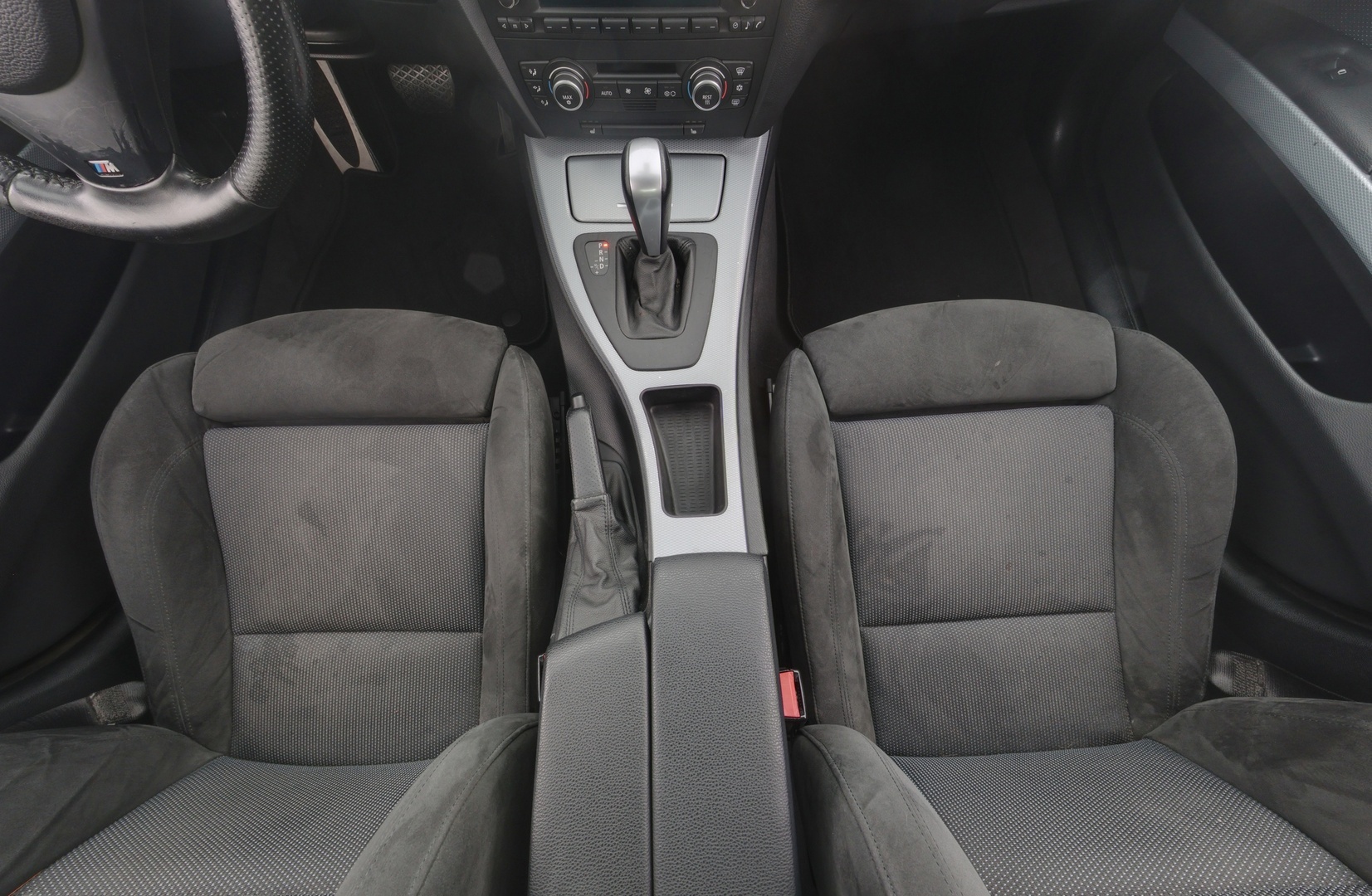 BMW 325 2008