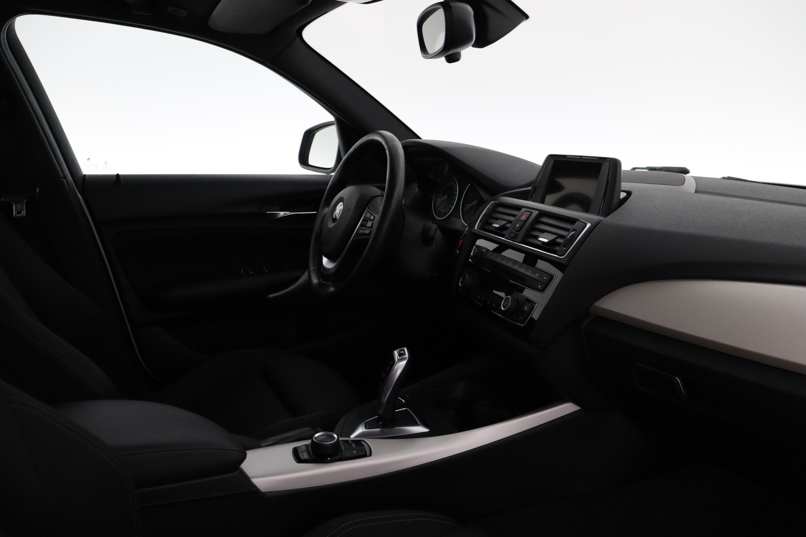 BMW 116 2016