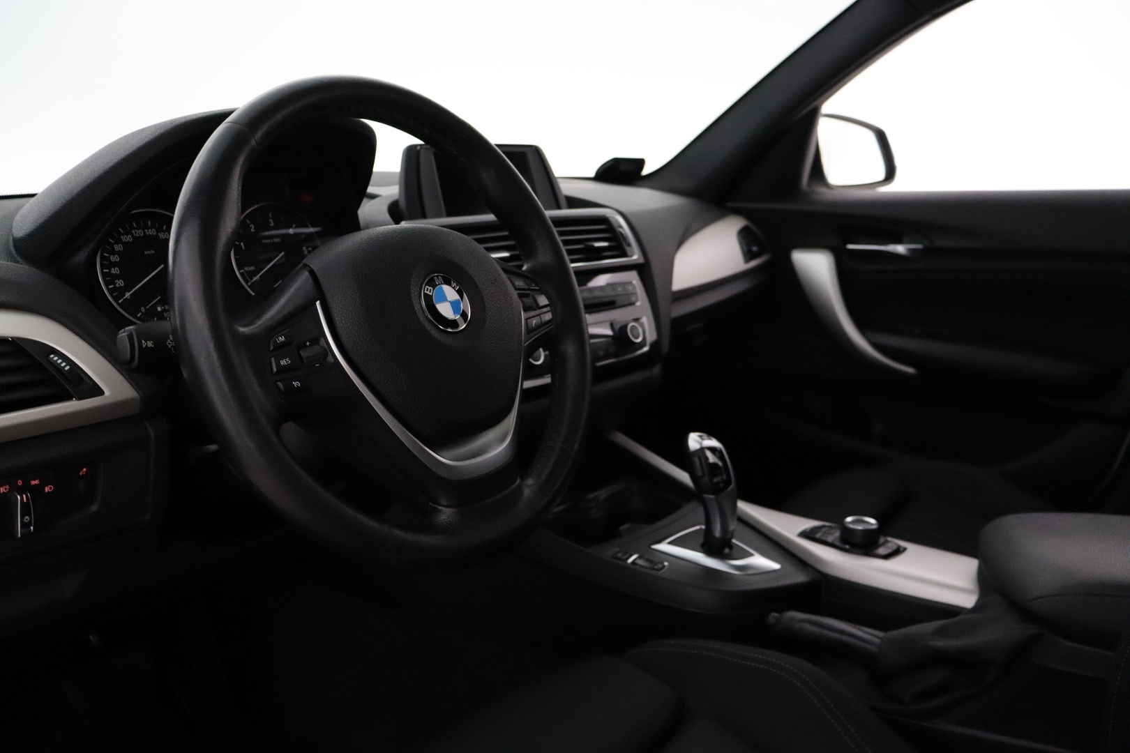 BMW 116 2016