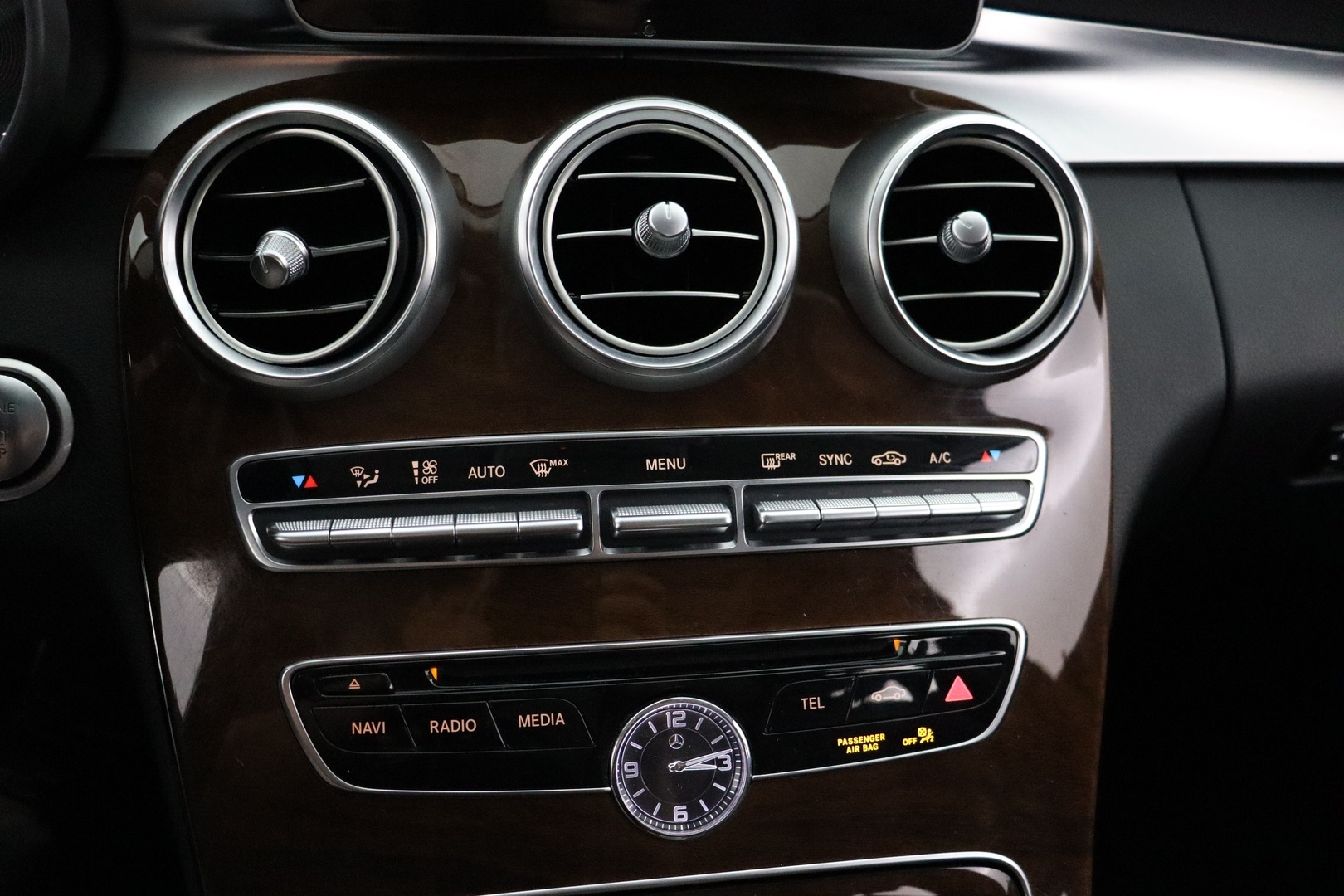 MERCEDES-BENZ C 2016