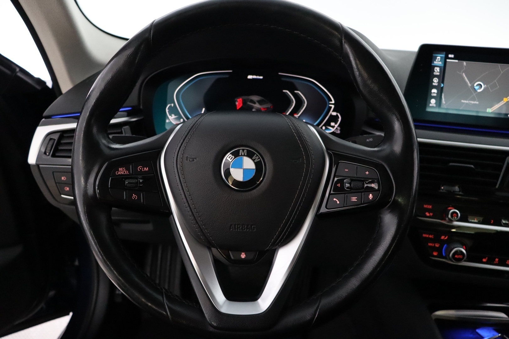 BMW 530 2019