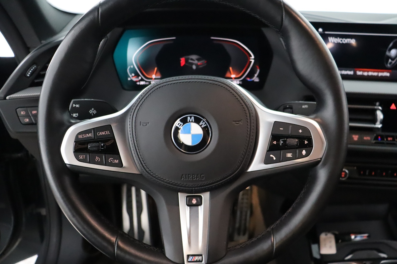 BMW 218 2024