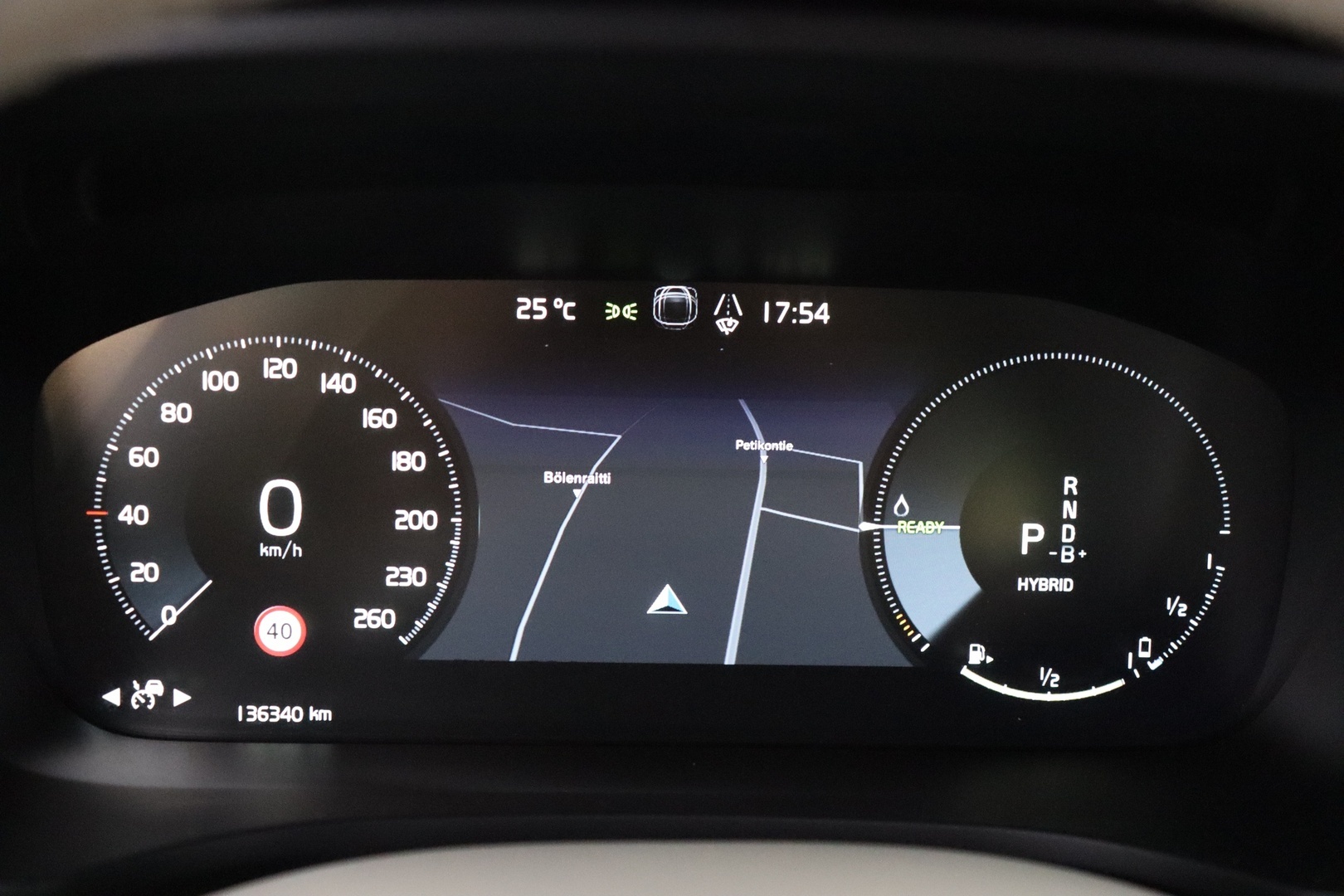 VOLVO V60 2020
