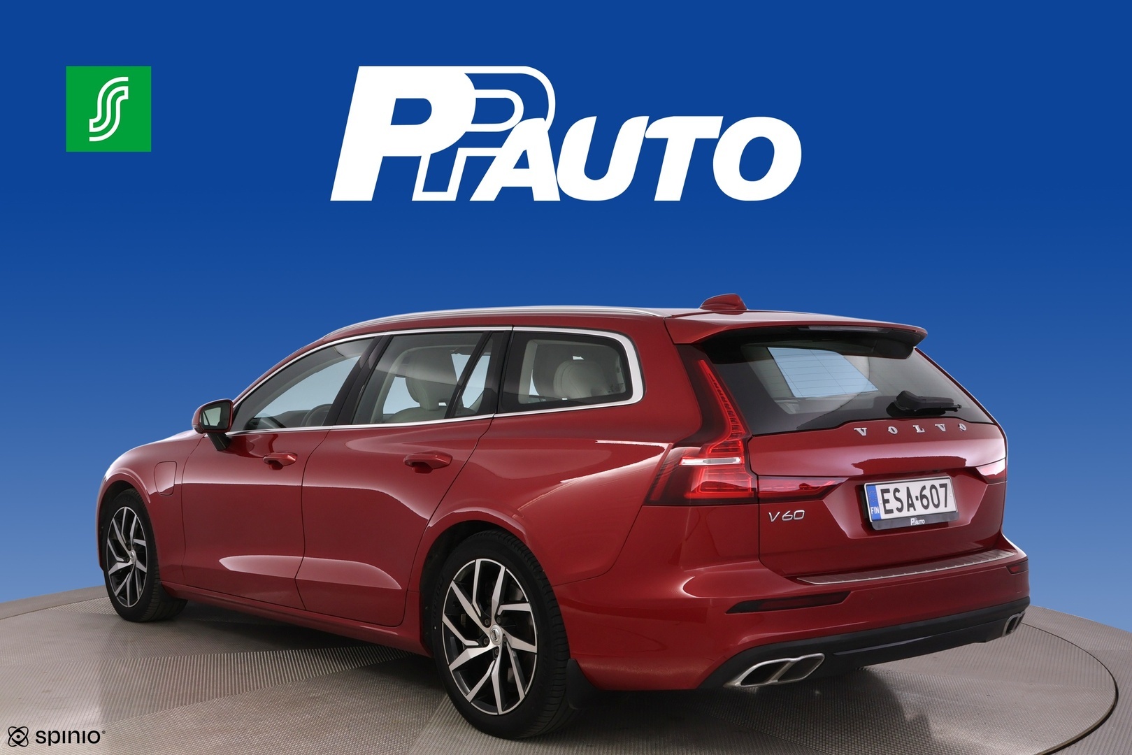 VOLVO V60 2020