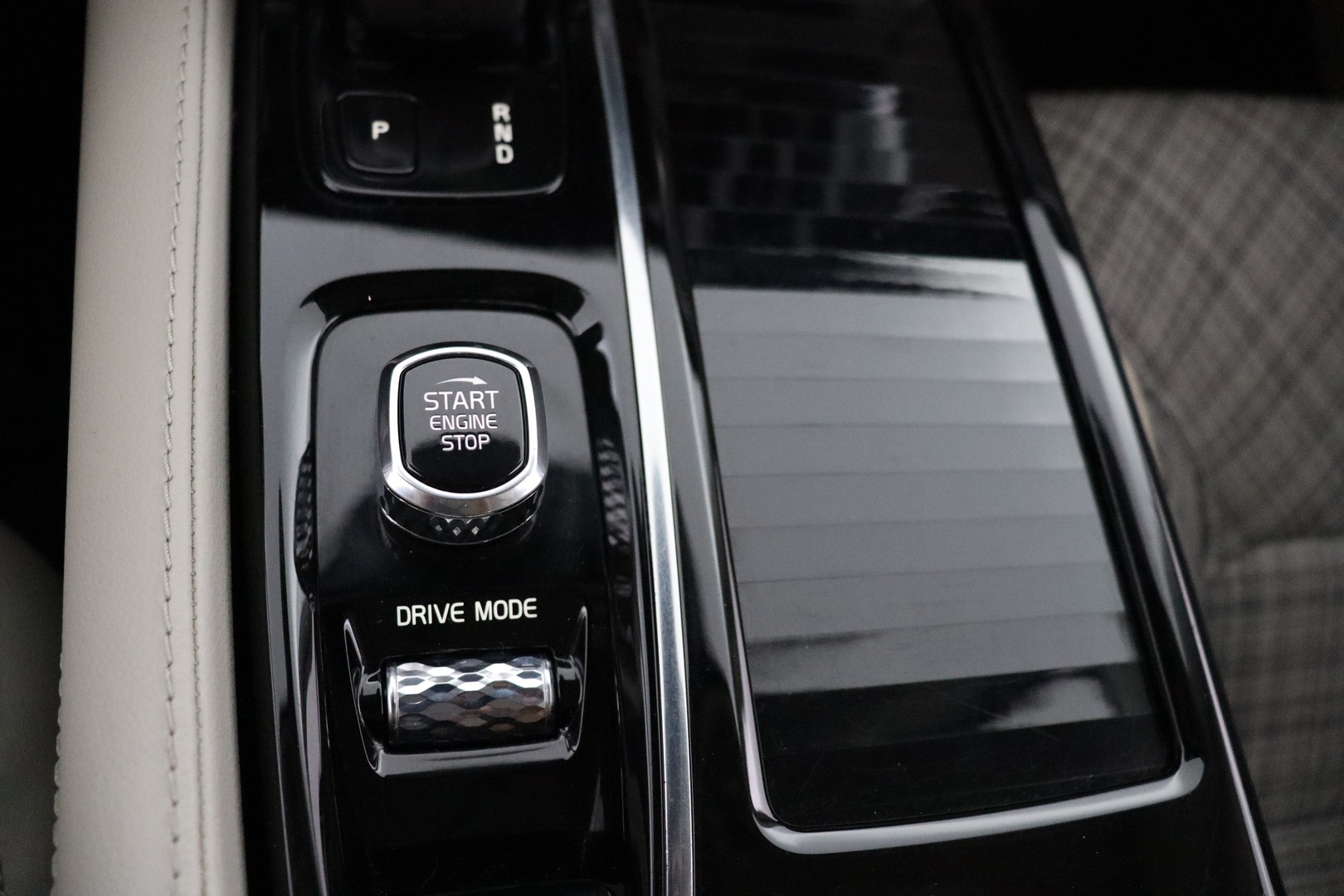 VOLVO V60 2020