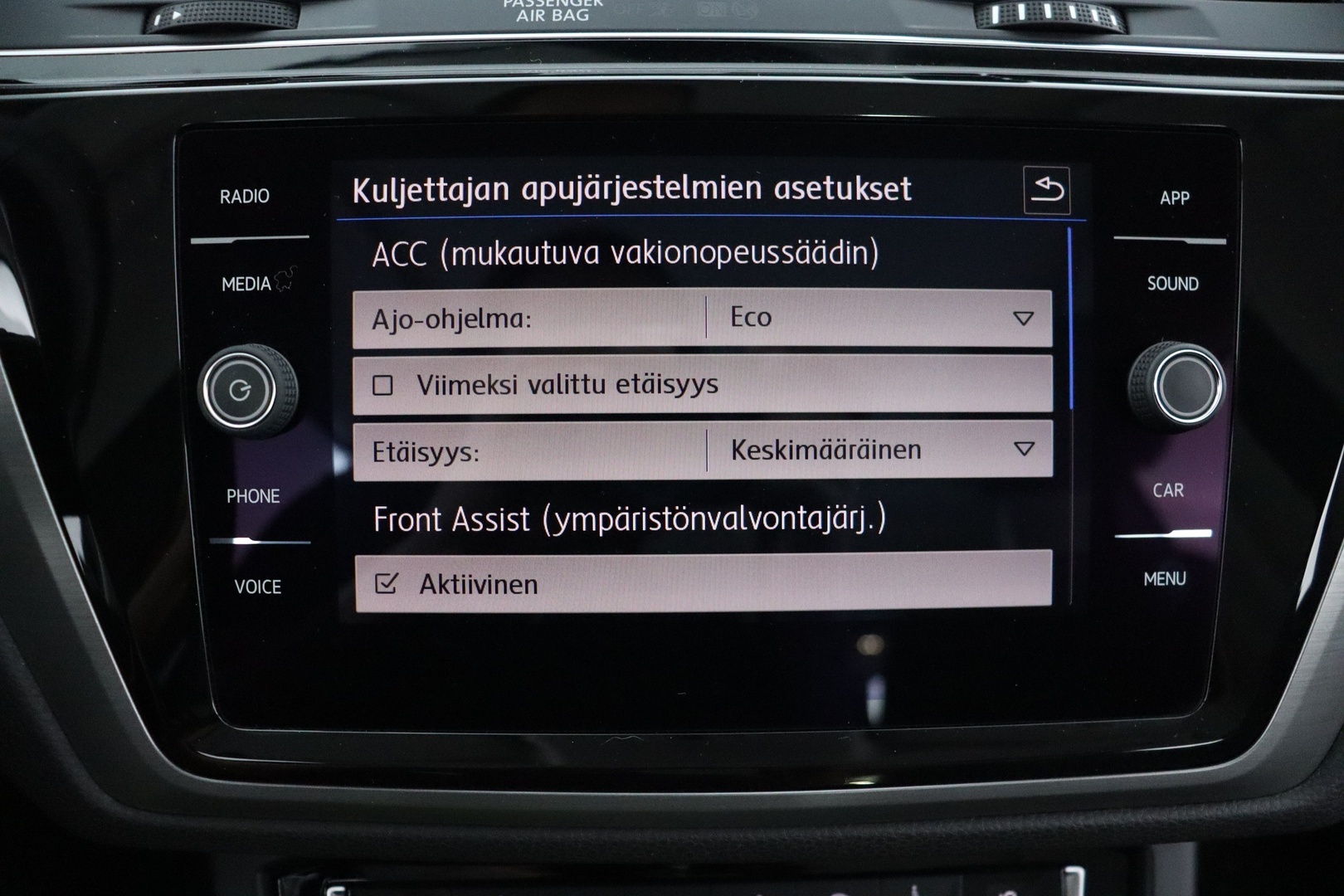VOLKSWAGEN Touran 2017
