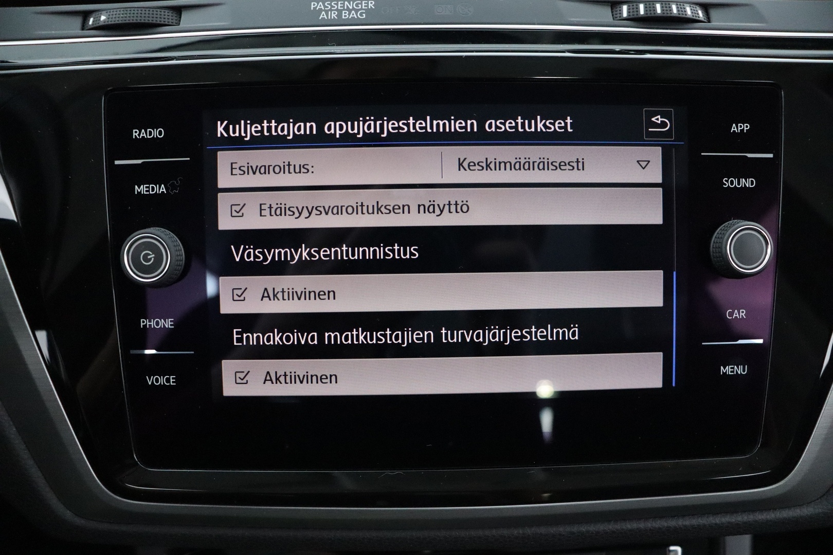 VOLKSWAGEN Touran 2017