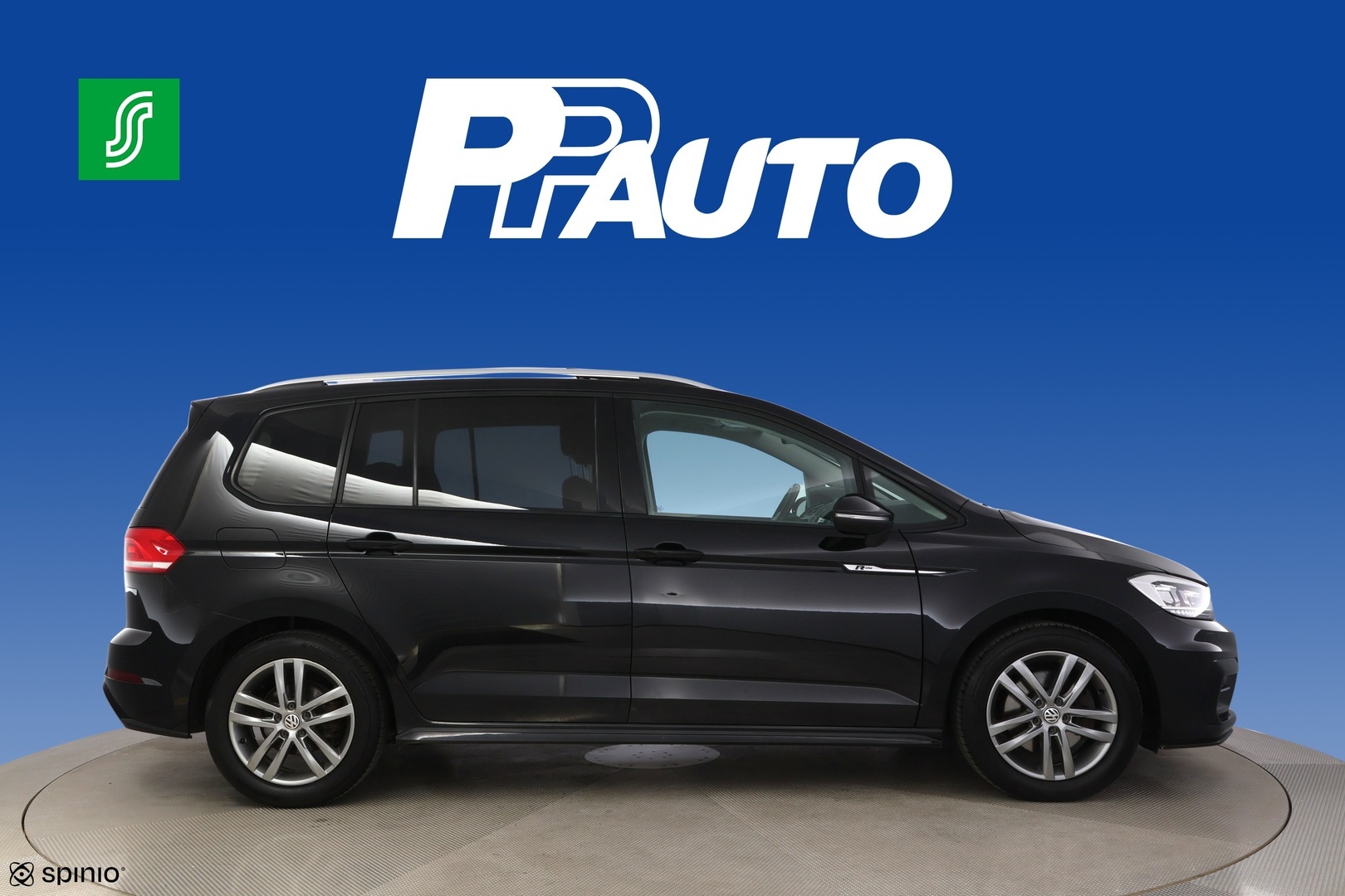 VOLKSWAGEN Touran 2017