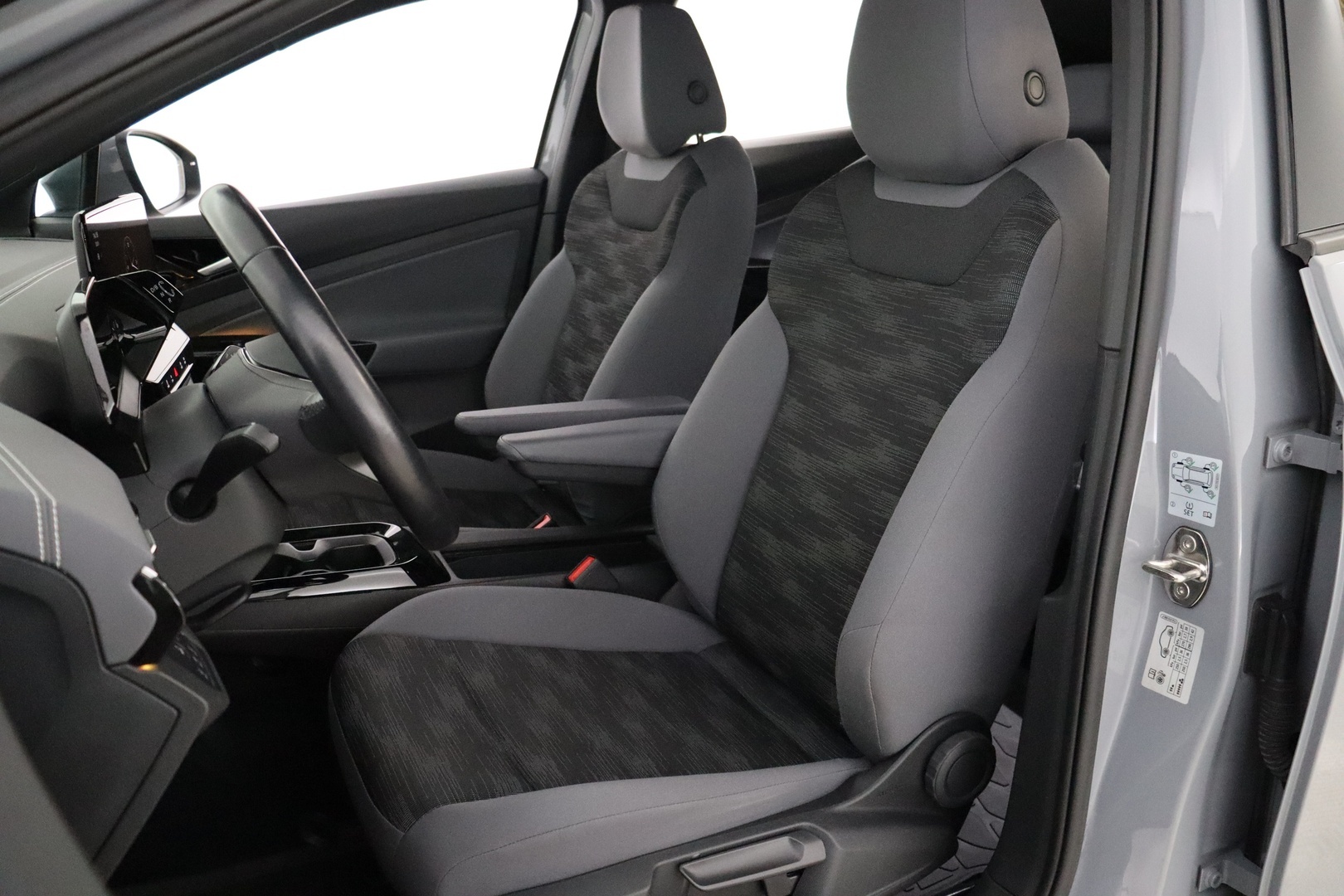 VOLKSWAGEN ID.5 2023