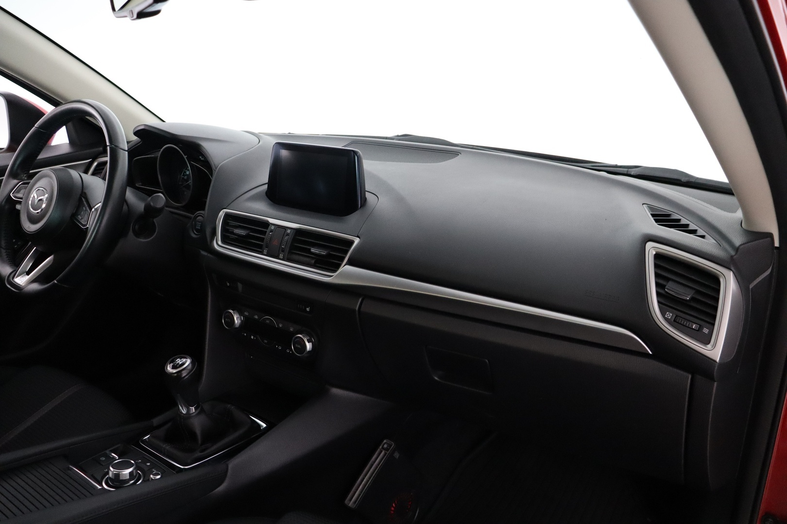 MAZDA Mazda3 2018