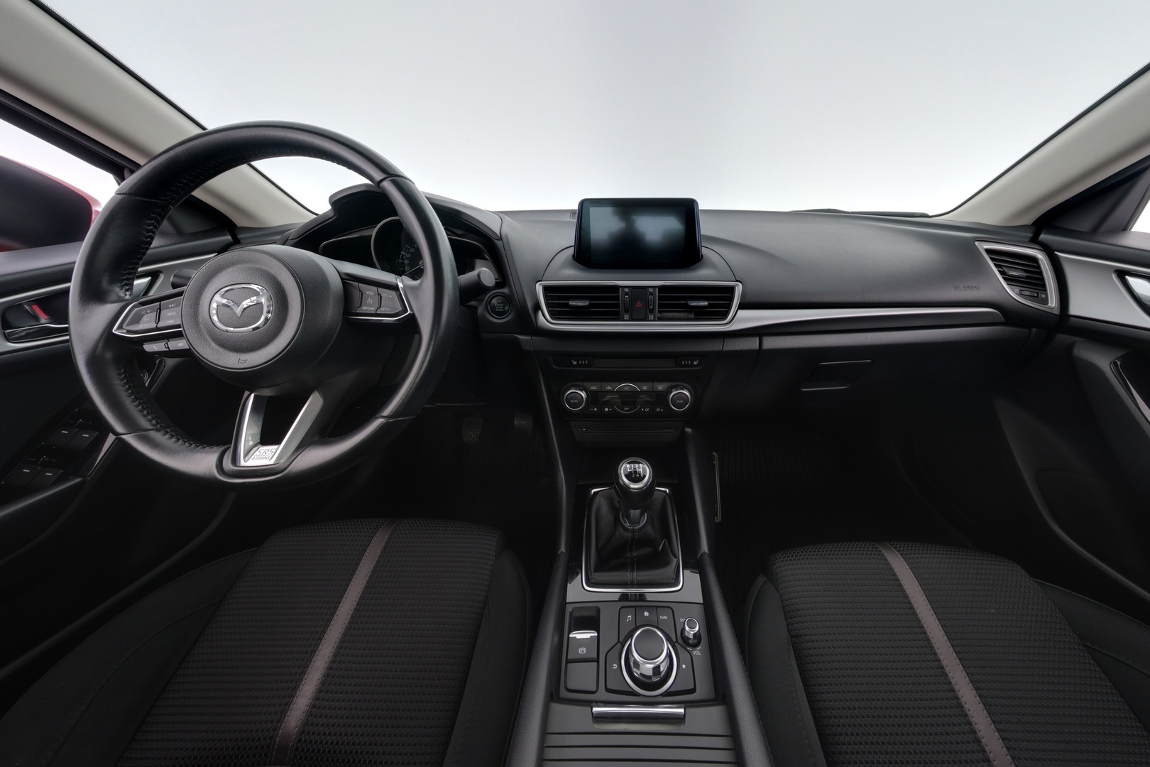 MAZDA Mazda3 2018