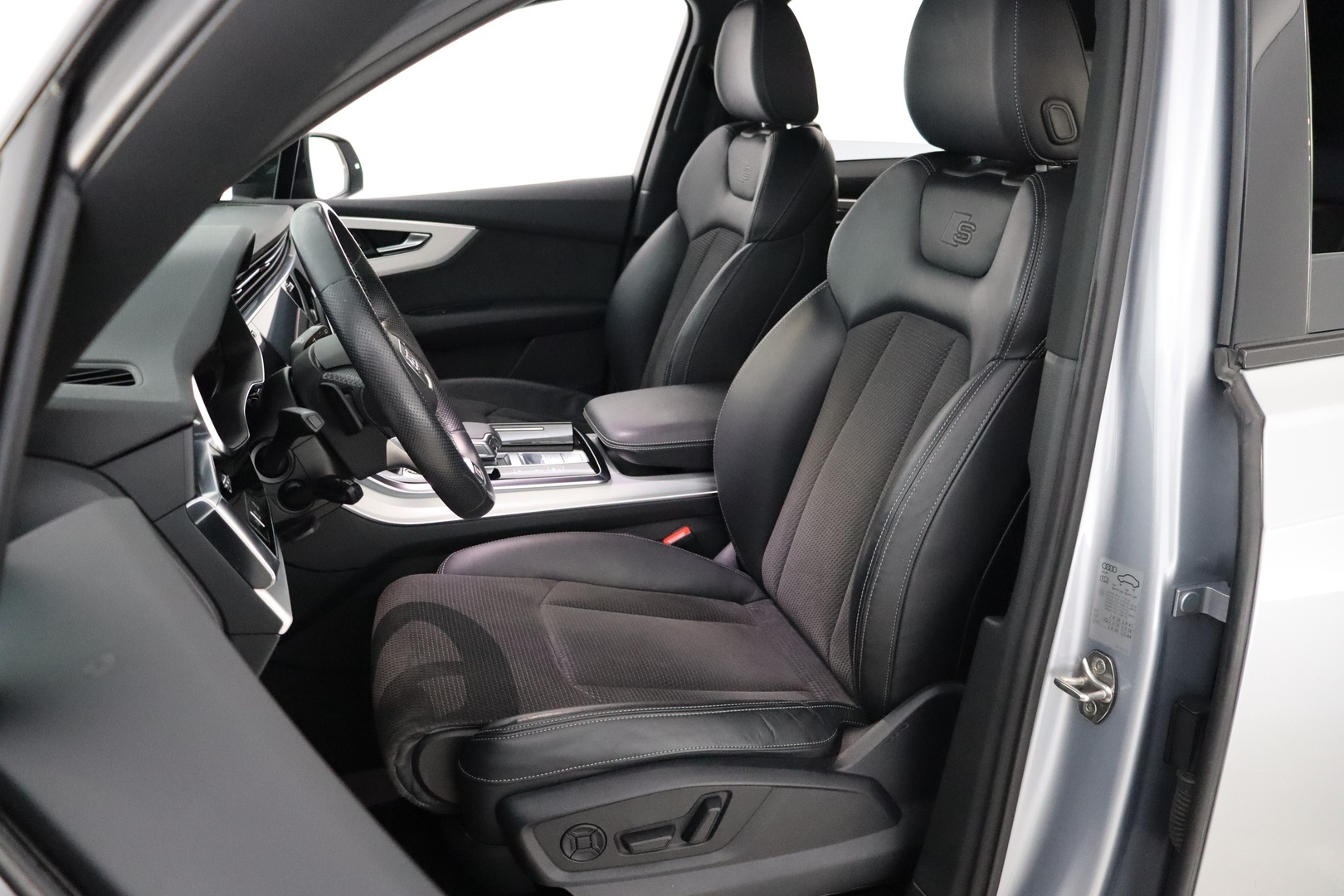 AUDI Q7 2020