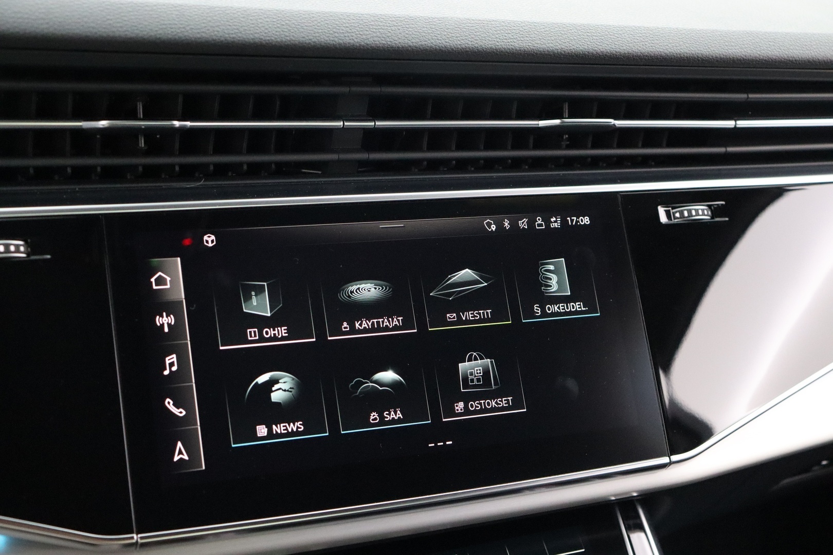 AUDI Q7 2020