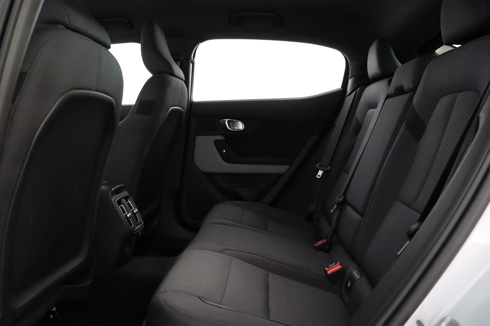 POLESTAR 2 2024