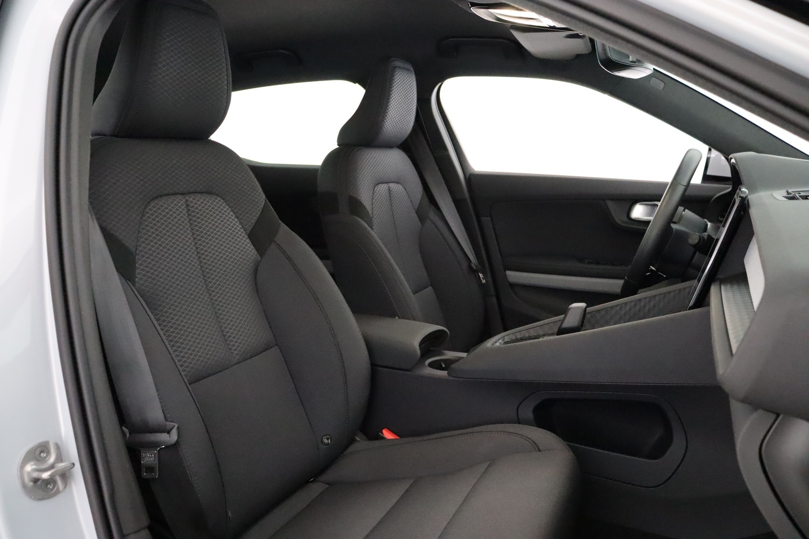 POLESTAR 2 2024