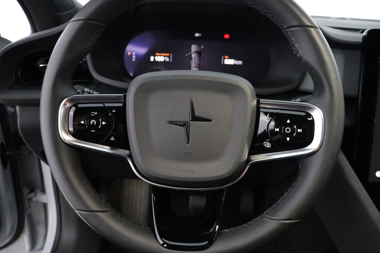 POLESTAR 2 2024